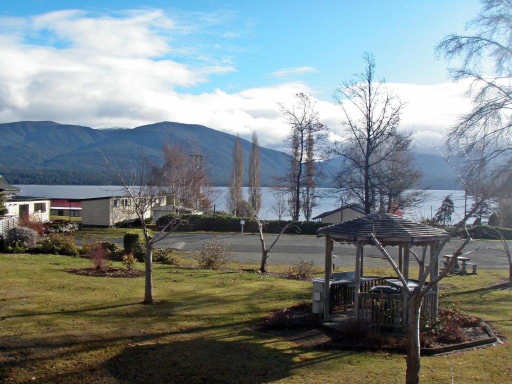Te Anau Lakeview Holiday Park & Motels Экстерьер фото