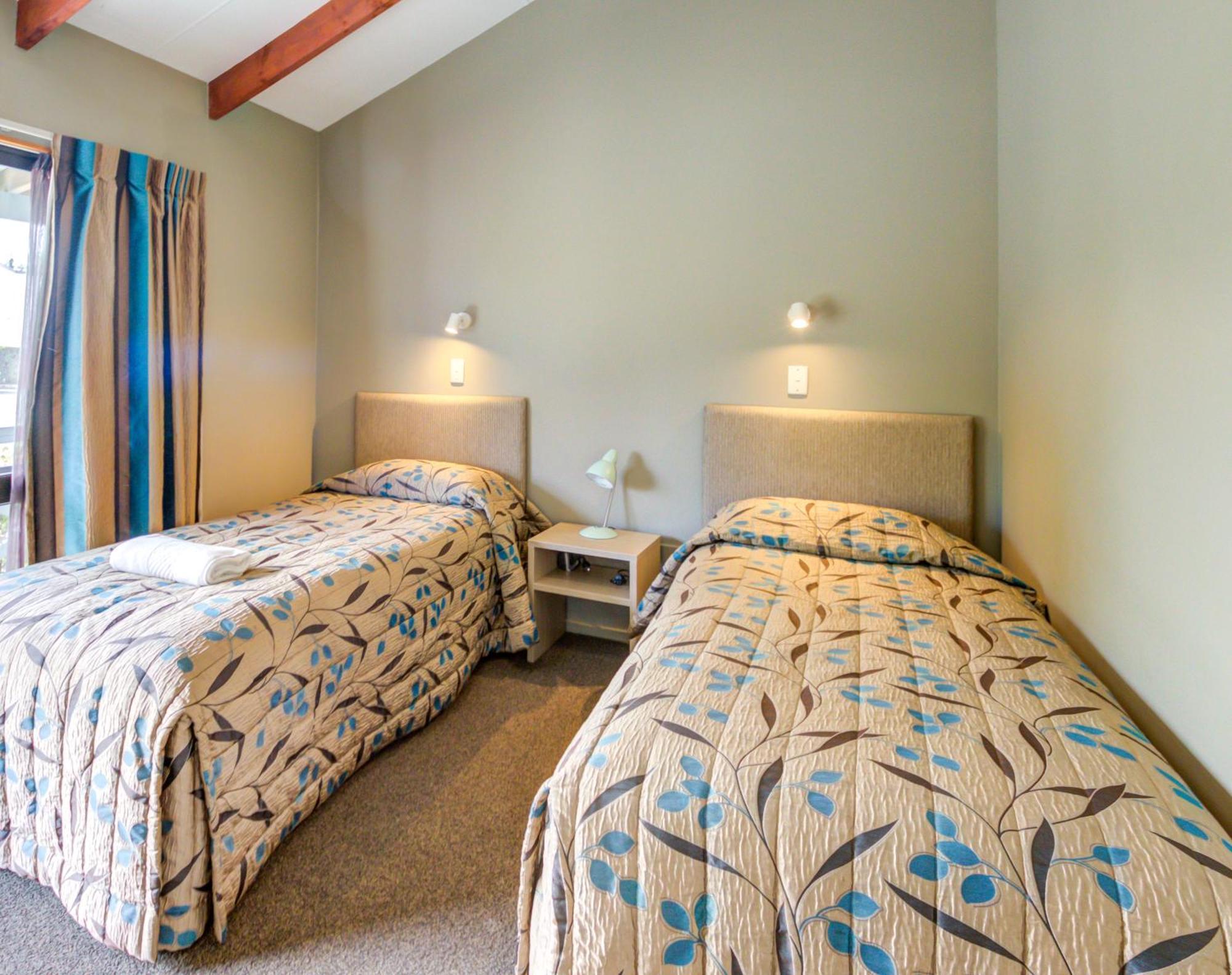 Te Anau Lakeview Holiday Park & Motels Экстерьер фото