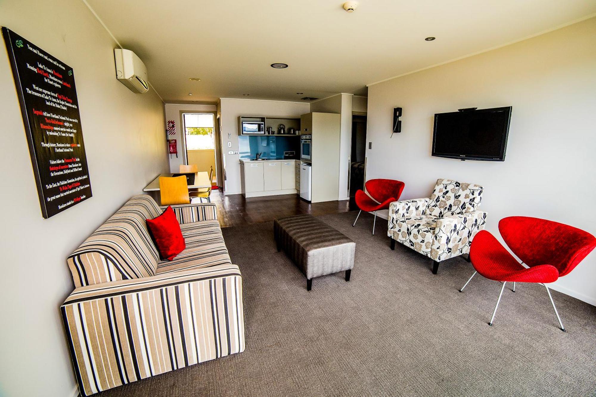 Te Anau Lakeview Holiday Park & Motels Экстерьер фото