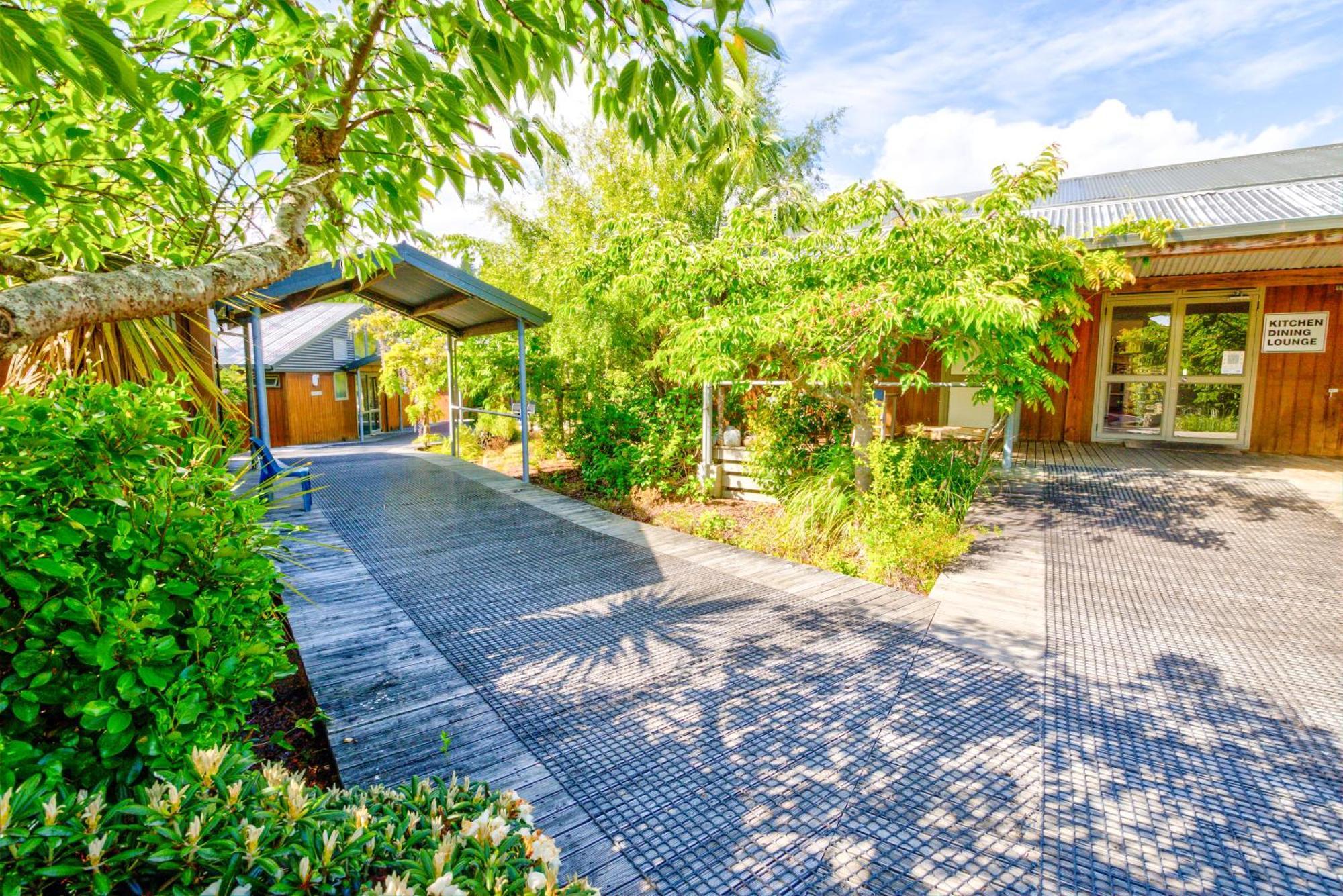 Te Anau Lakeview Holiday Park & Motels Экстерьер фото